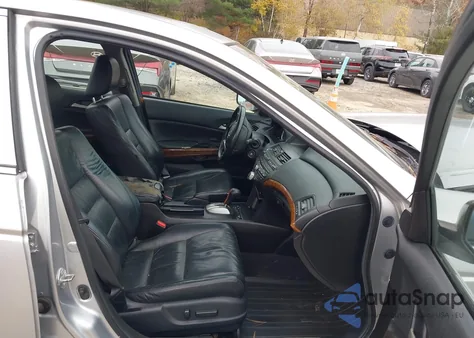 2008 Honda Accord 3.5 Ex-L z USA, uszkodzony, nr VIN 1HGCP36868A028917